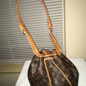 🌹FINAL SALE!! 💯 Authentic Louis Vuitton